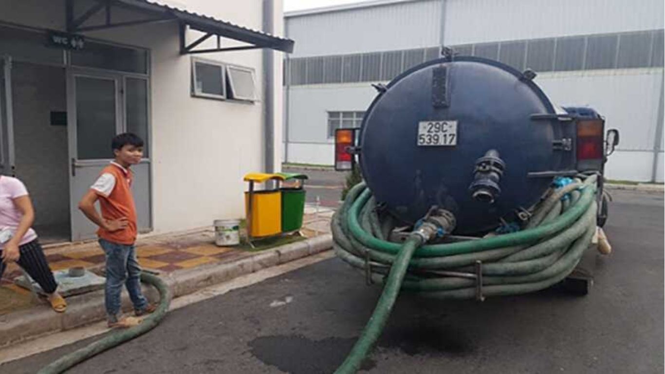 Hút Hầm Cầu Giá Bao Nhiêu Tiền 1 Khối? Cách Tính Chi Phí Thực Tế Hiện Nay